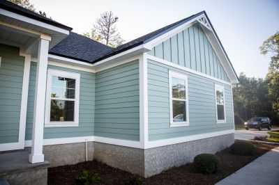 Best Vinyl Siding Replacement Contractors in Crete, IL